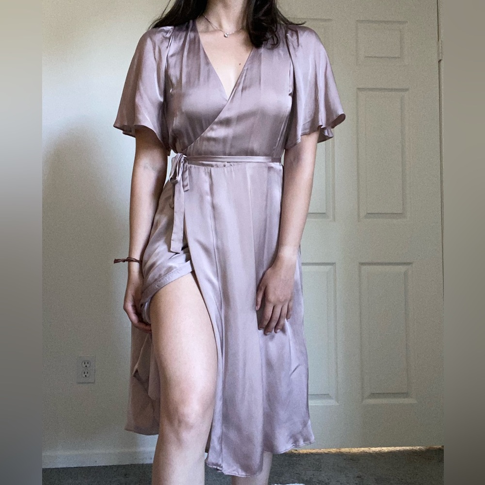 Aritzia Wilfred Mauve Satin Wrap Dress